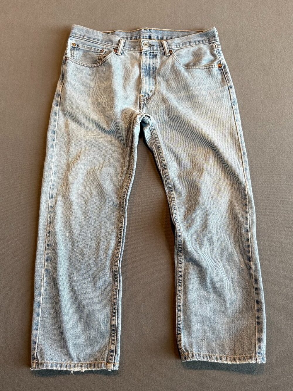 Leviโs 505 Jeans Mens 34x29 Regular Fit Light Wash Distressed Faded Denim